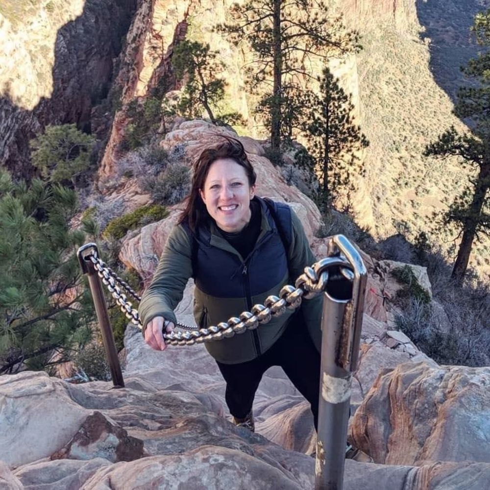 Meet your Posher, Amber